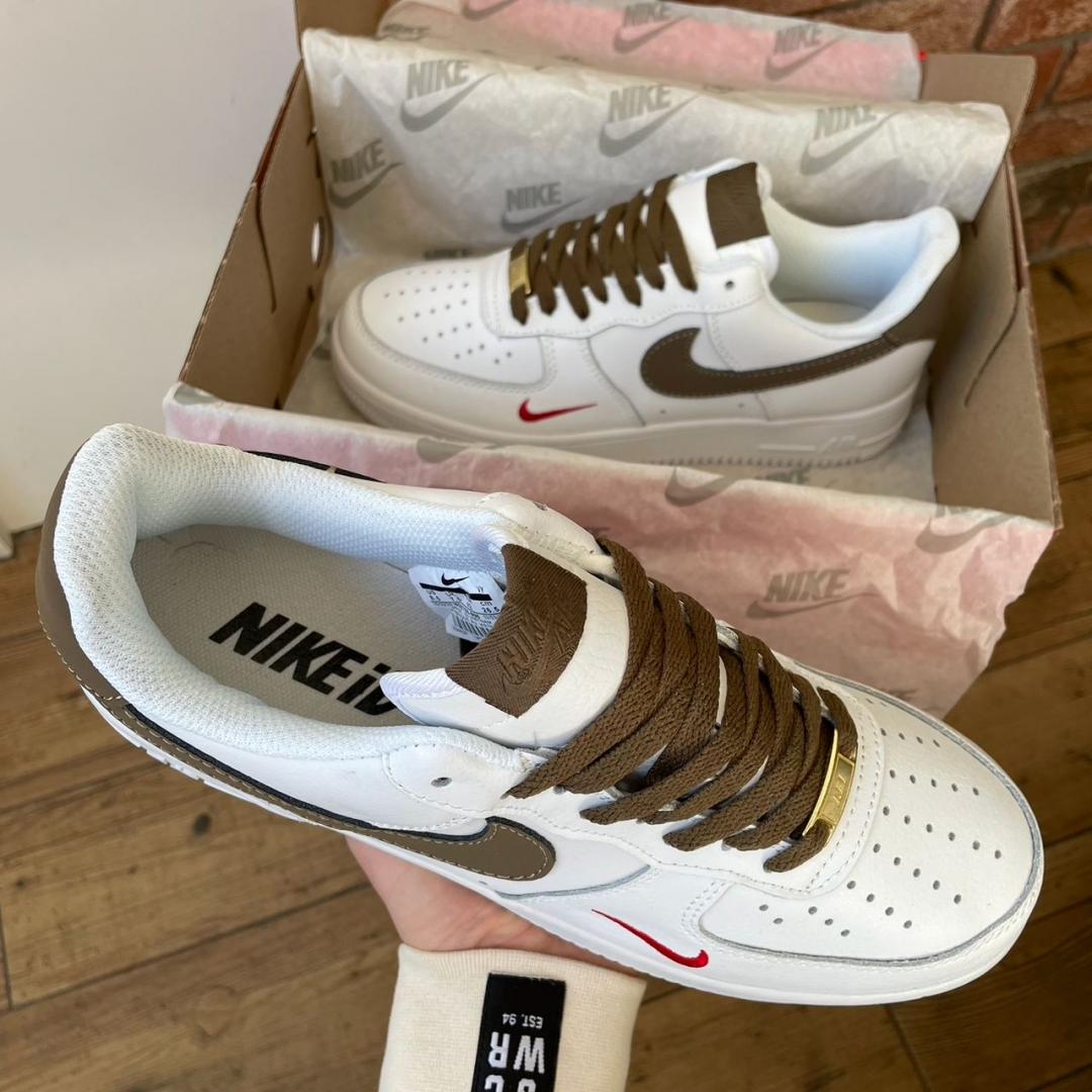 Nike Air Force 1 Low ‘07 Essenti 2 Mocco