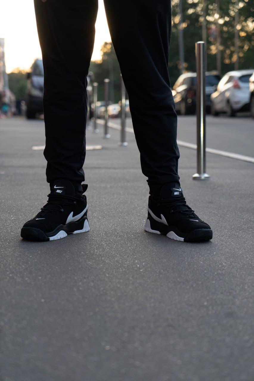 Nike Air Barrage Black White 2