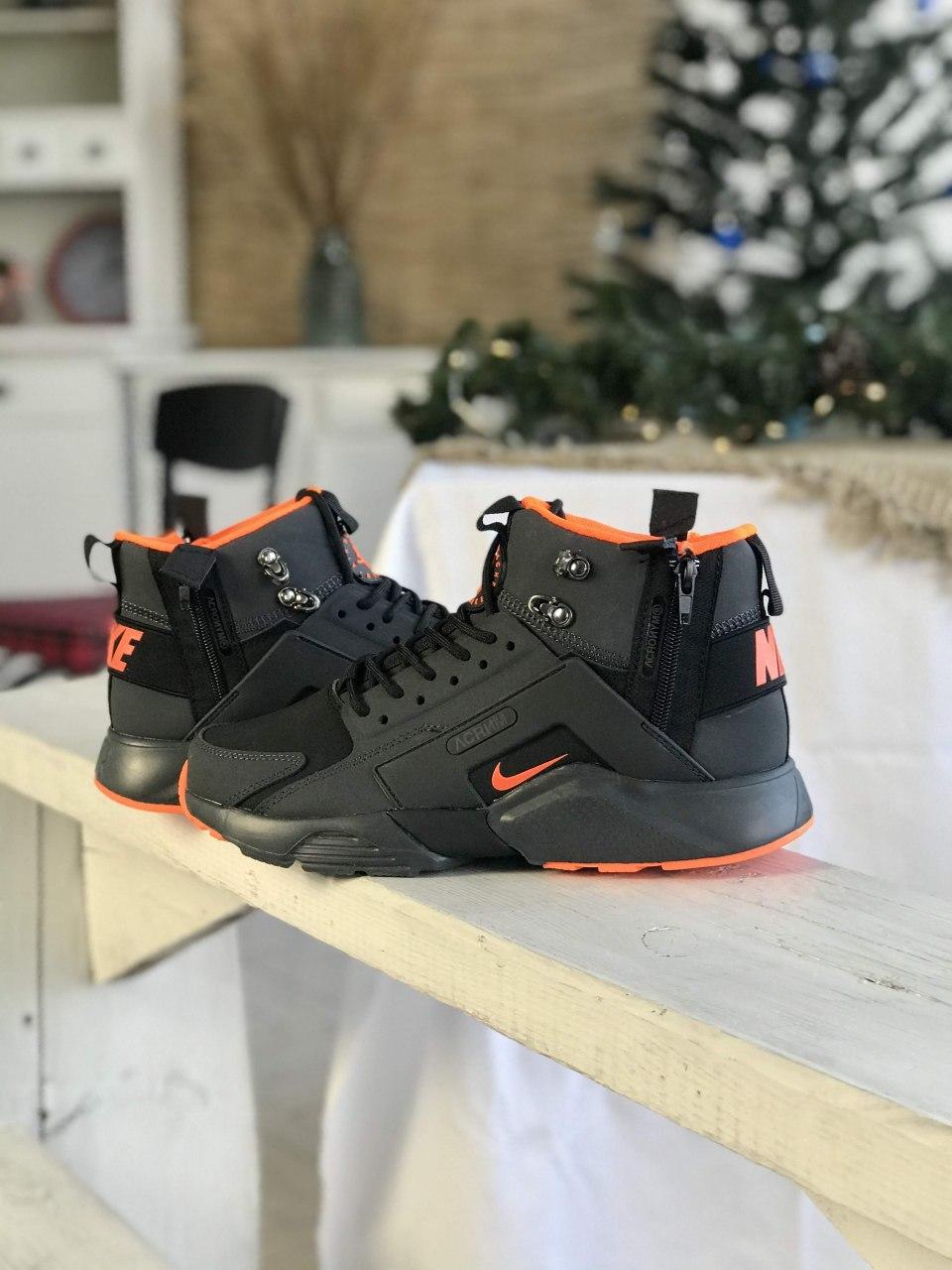 Nike Air Huarache Black Orange