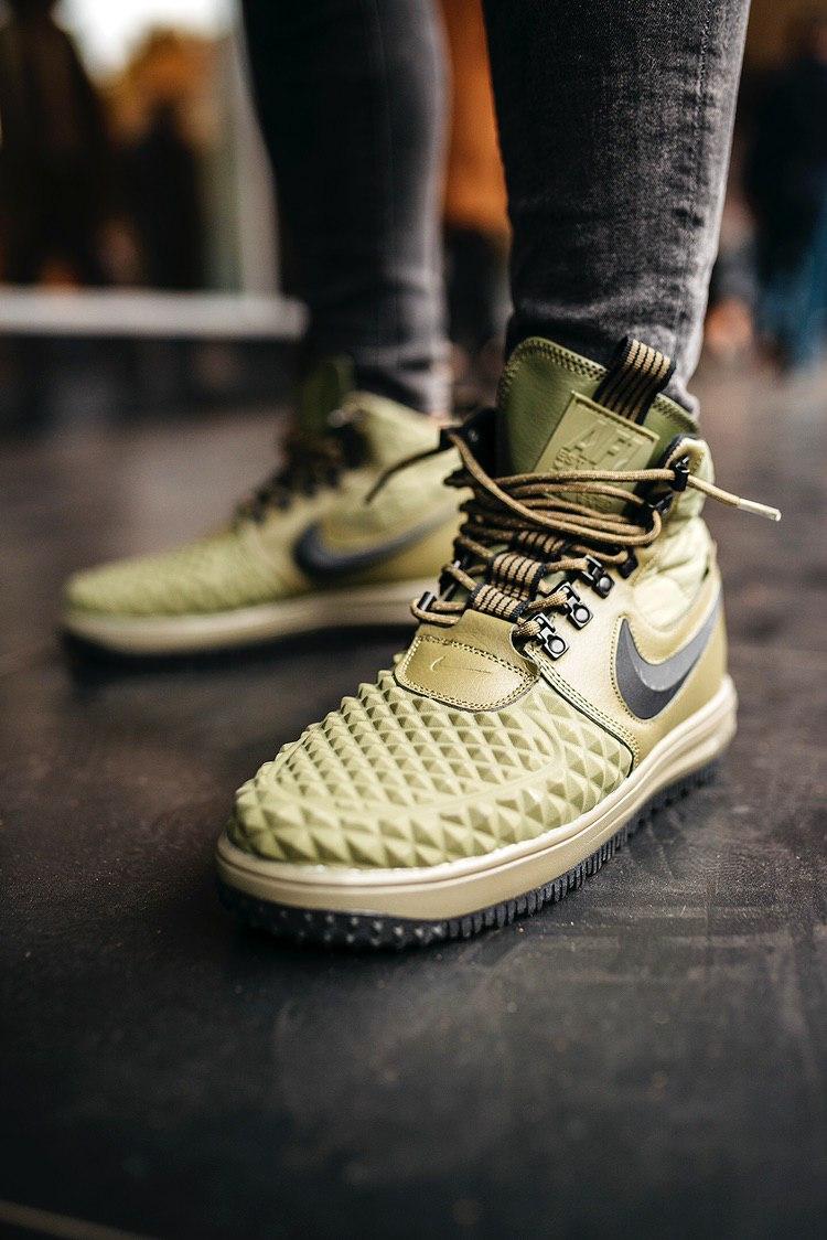 Nike Duckboot 17 Green