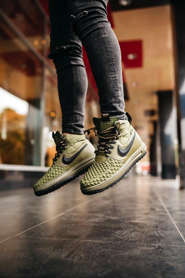 Nike Duckboot 17 Green