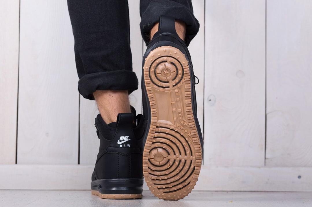 Nike Lunar Force 17 Duckboot Black 6