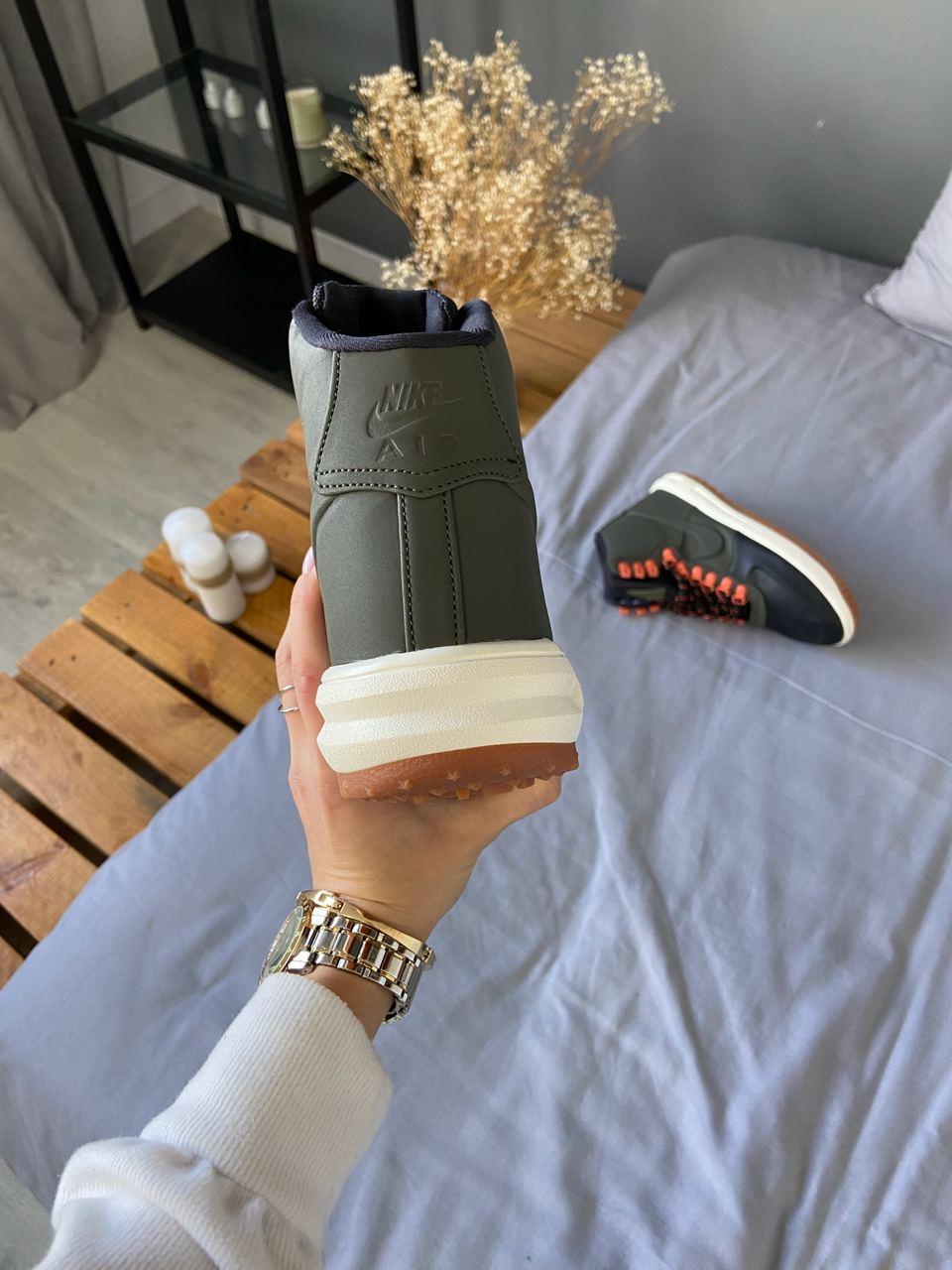 Nike Duckboot 18 Black Sequoia