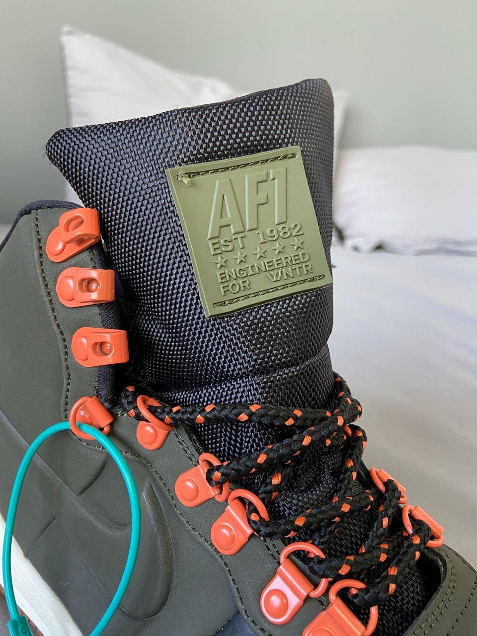 Nike Duckboot 18 Black Sequoia
