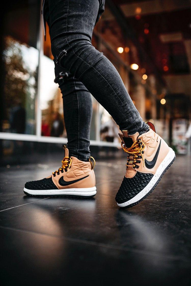 Nike Lunar Force 17 Duckboot Beige Black White