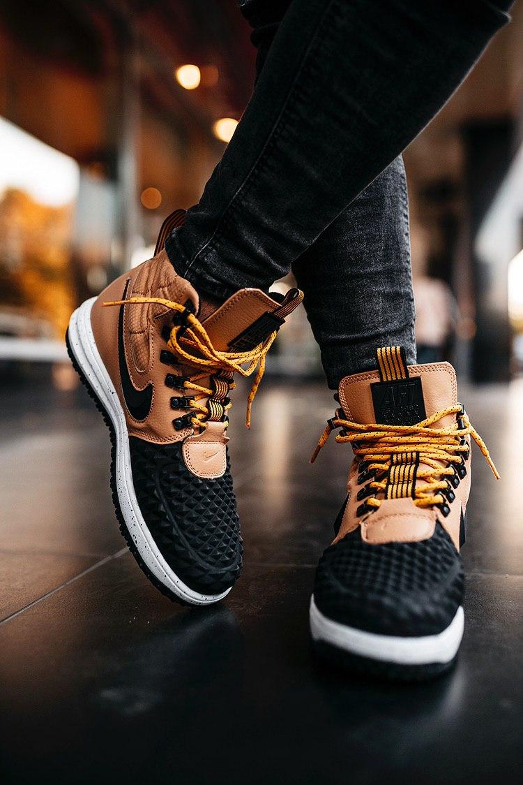 Nike Lunar Force 17 Duckboot Beige Black White