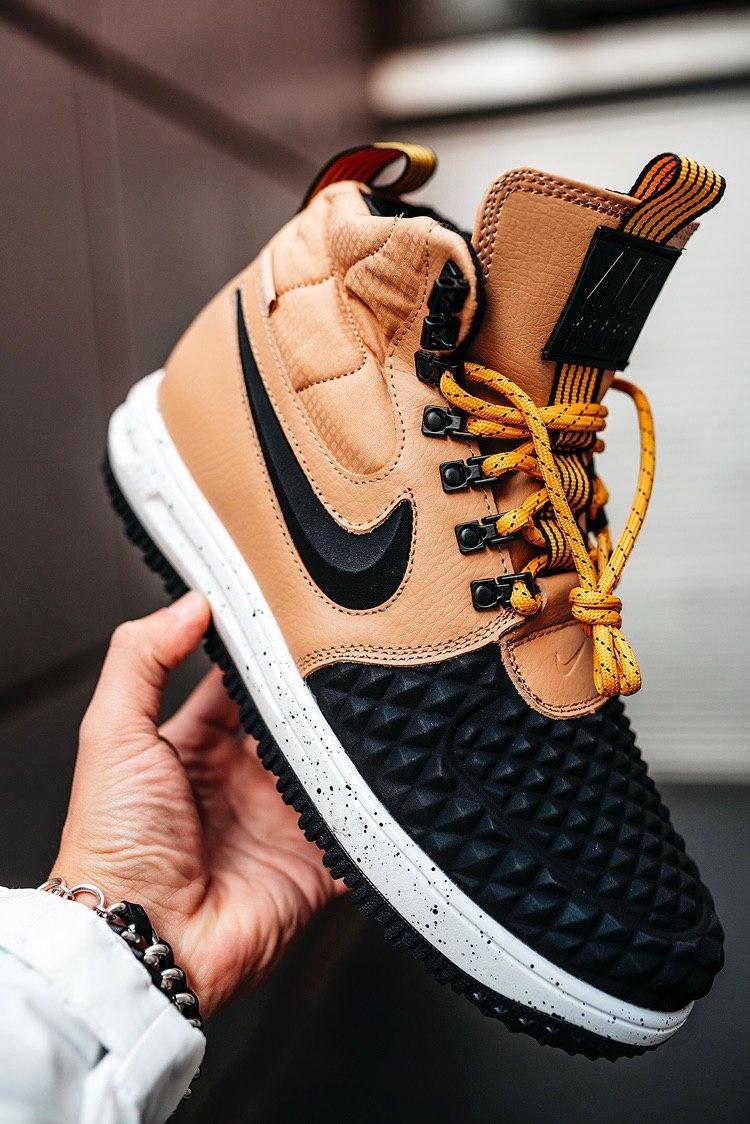 Nike Lunar Force 17 Duckboot Beige Black White