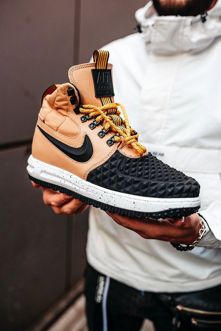 Nike Lunar Force 17 Duckboot Beige Black White