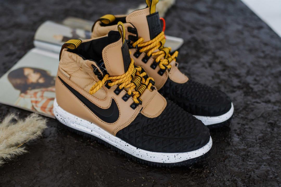 Nike Lunar Force 17 Duckboot Beige Black White