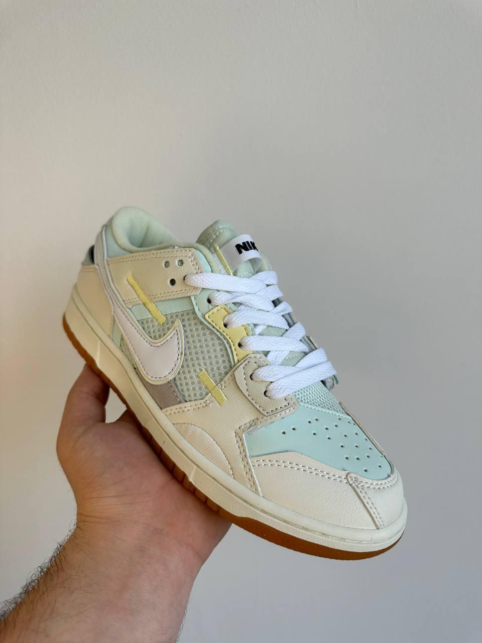 Nike SB Dunk Beige Green