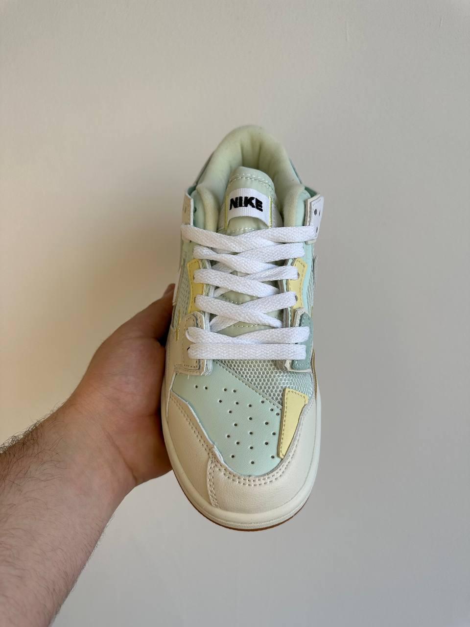 Nike SB Dunk Beige Green