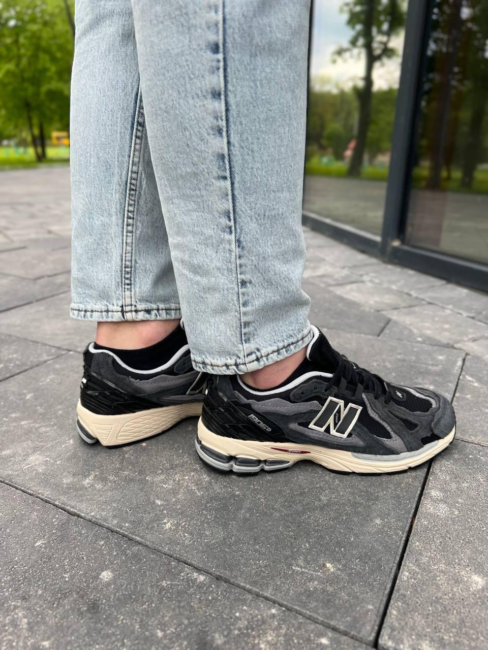 New Balance 1906D Black