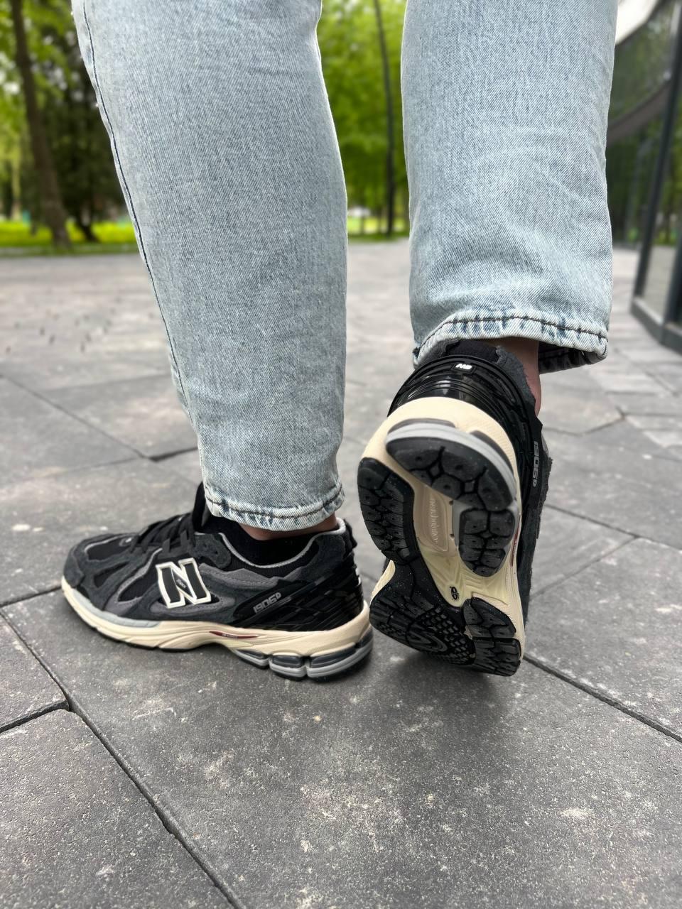 New Balance 1906D Black