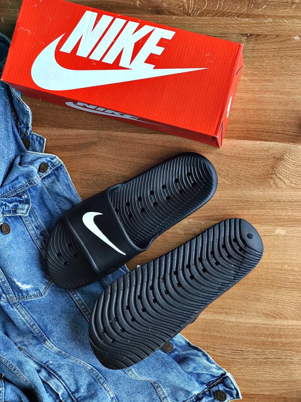 Nike Black 3