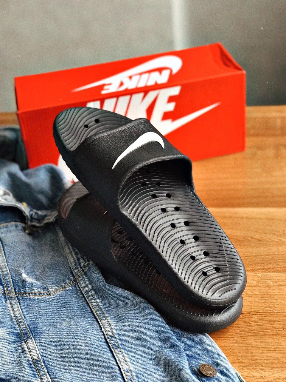Nike Black 3