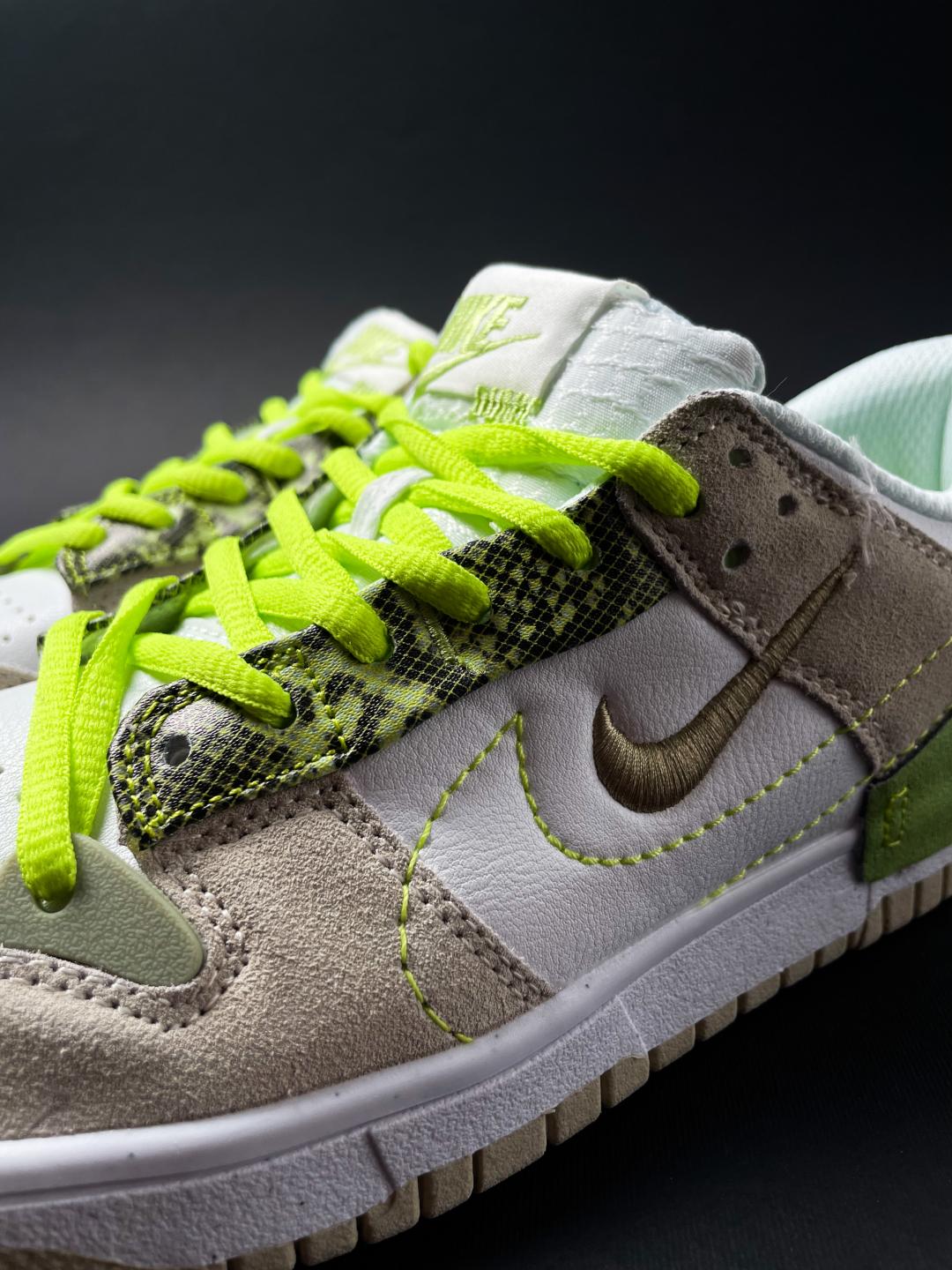 Nike Dunk Disrupt 2 Grey White Green