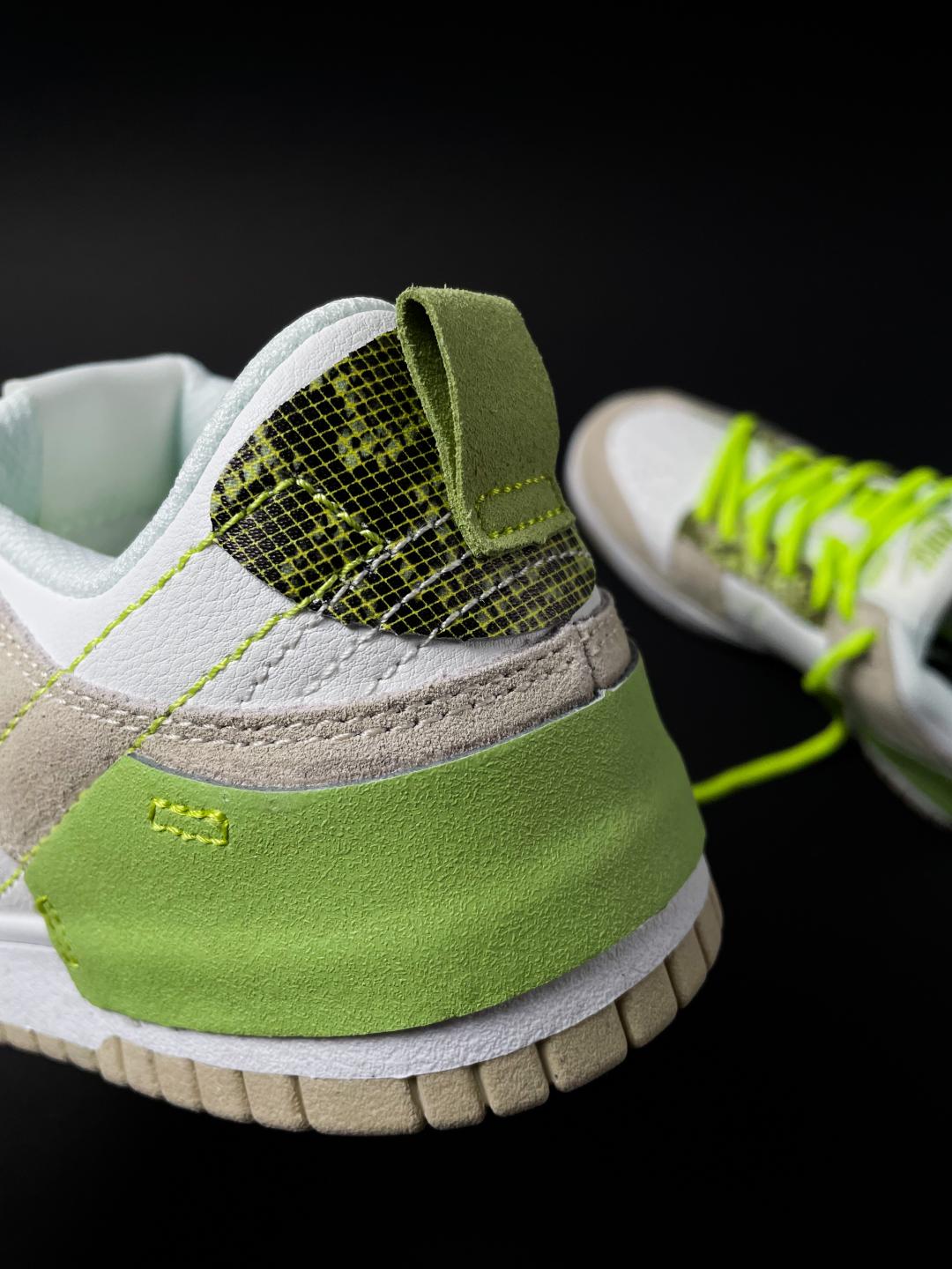Nike Dunk Disrupt 2 Grey White Green