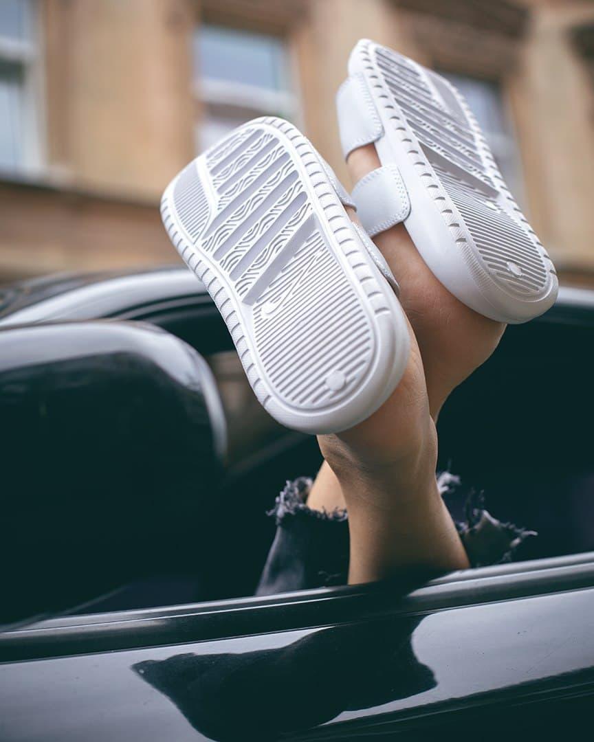 Nike Benassi Duo Ultra Side White