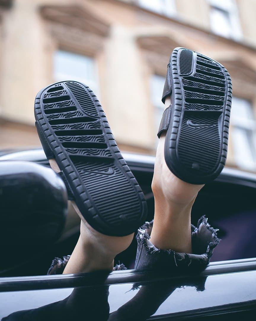 Nike Benassi Duo Ultra Side Black