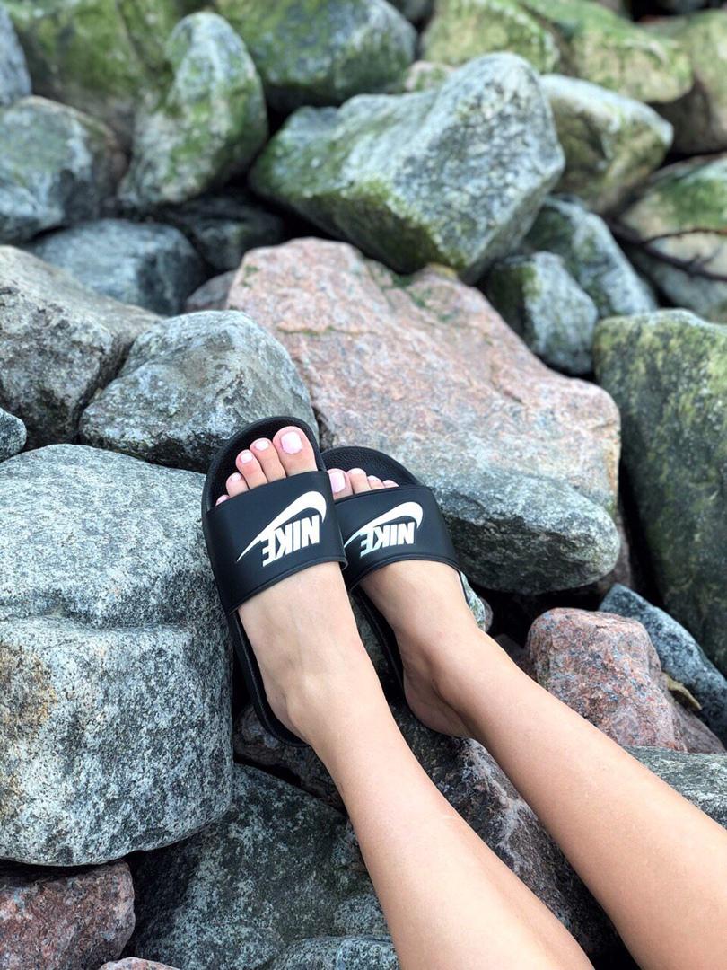 Nike Benassi Black «White Logo»