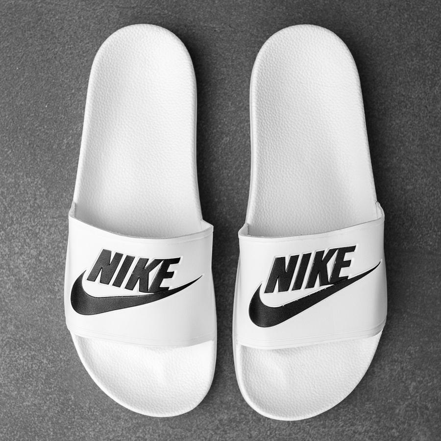 Nike Benassi White «Black Logo» 1