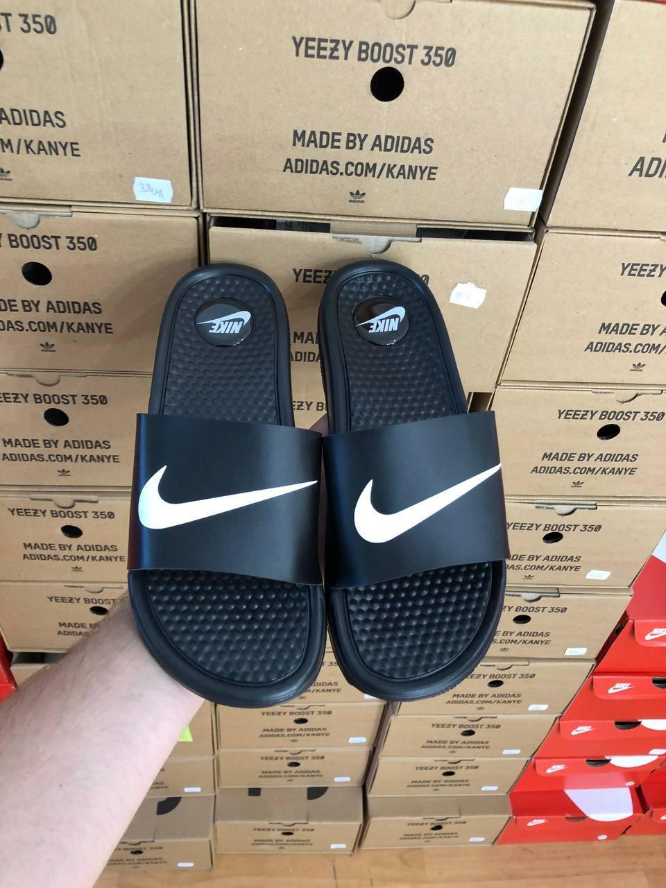 Nike Slides Black «White Logo» 1