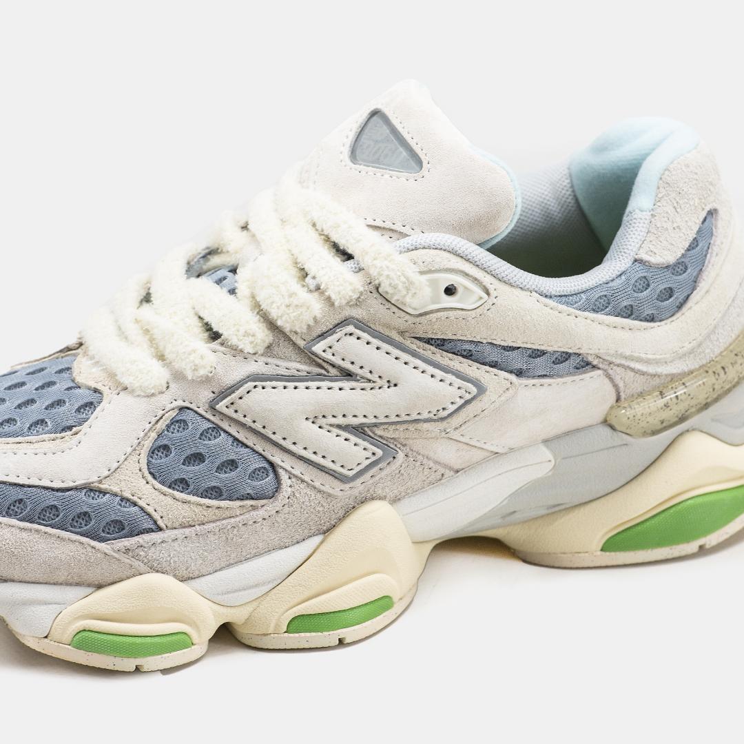 New Balance 9060 Bricks & Wood