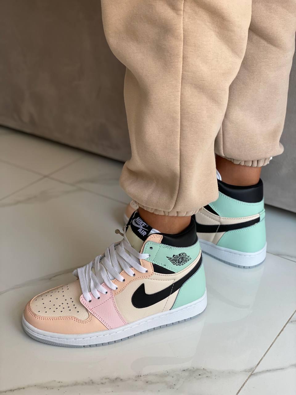 Nike Air Jordan 1 Retro CMFT EASTER