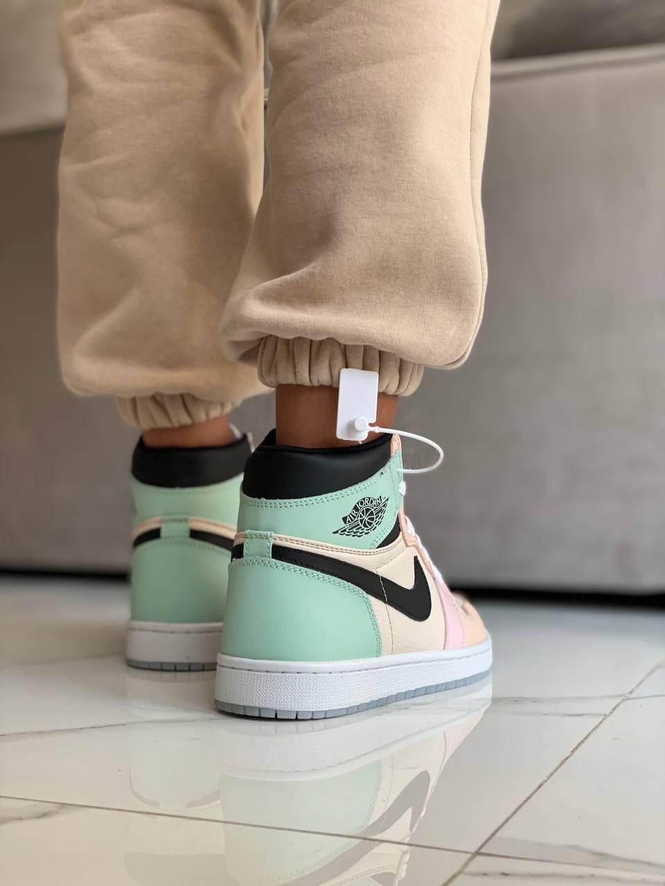 Nike Air Jordan 1 Retro CMFT EASTER