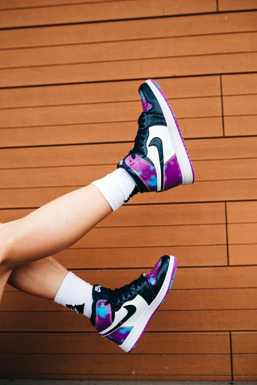 Nike Air Jordan 1 High Violet White Black