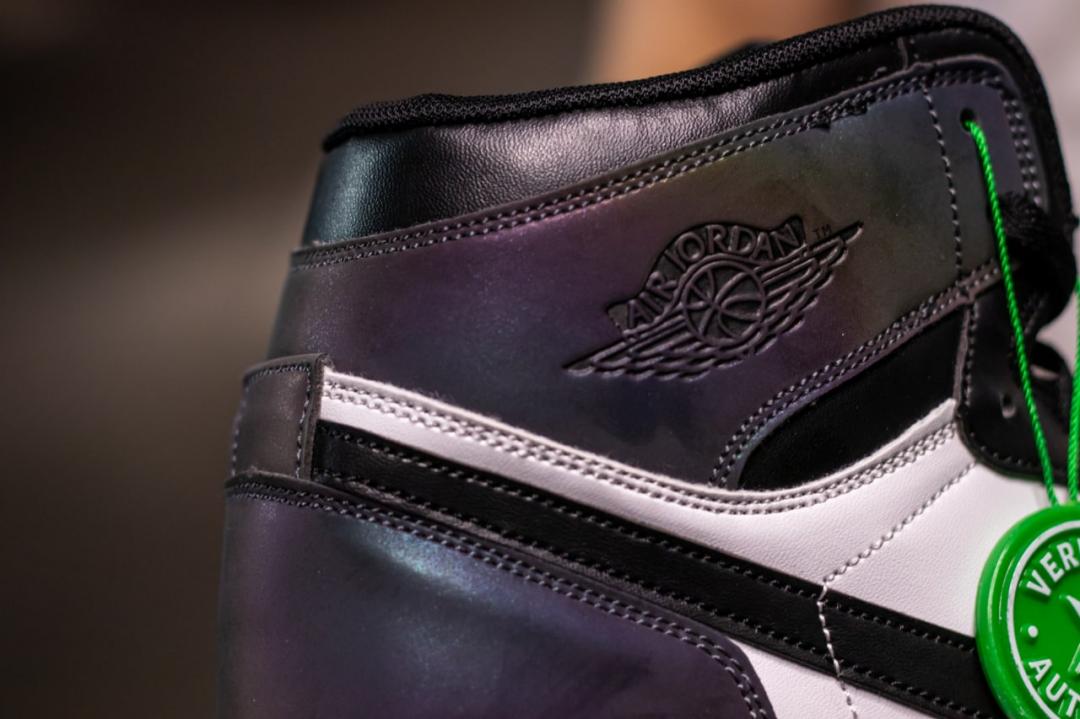 Nike Air Jordan 1 Mid Patent Chameleon