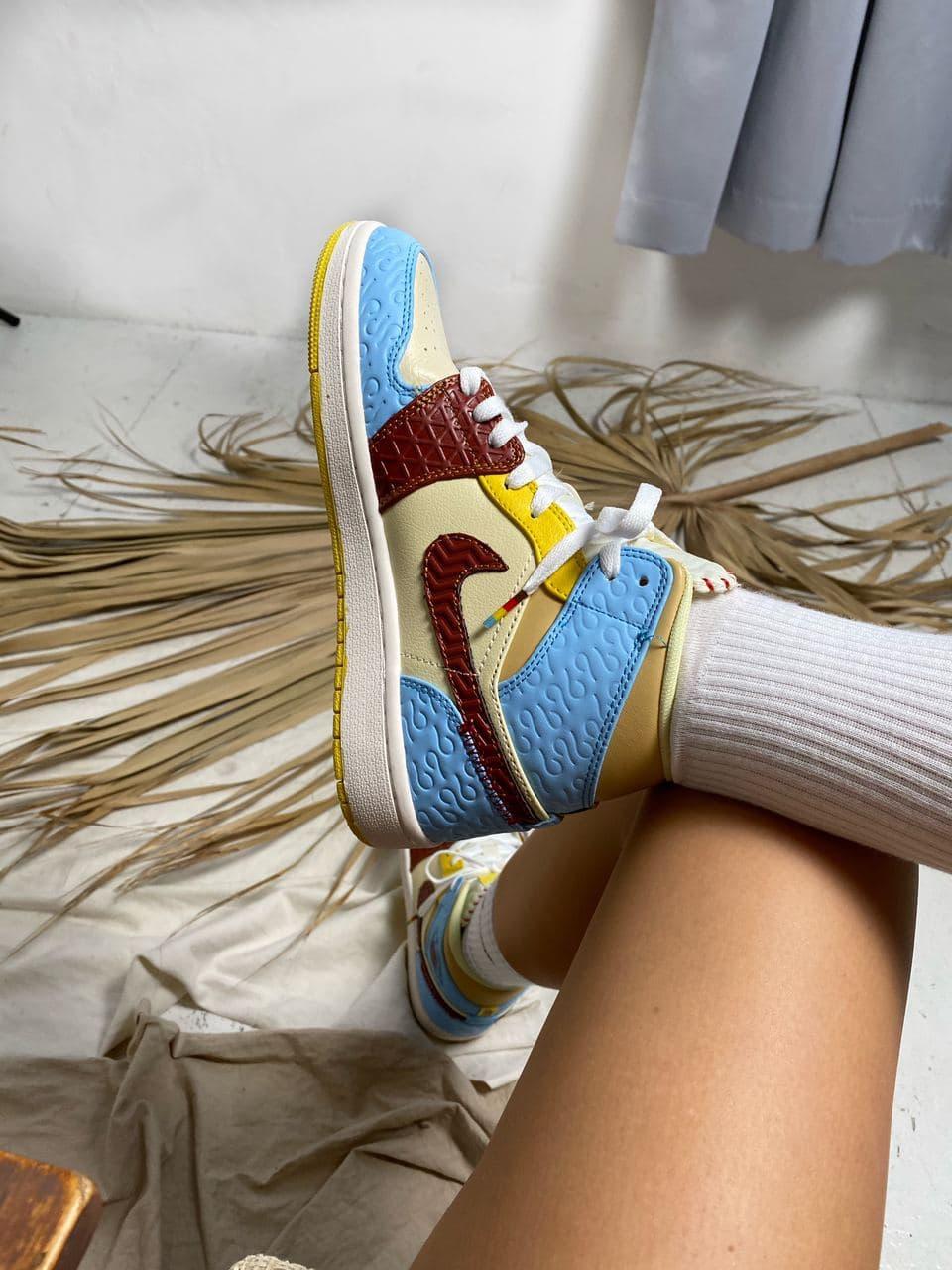 Nike Air Jordan 1 Mid Se Fearless 2