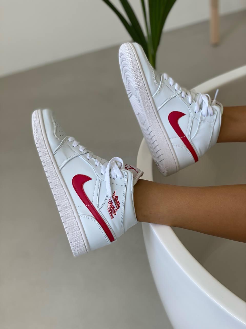 Nike Air Jordan 1 Retro Mid White Red