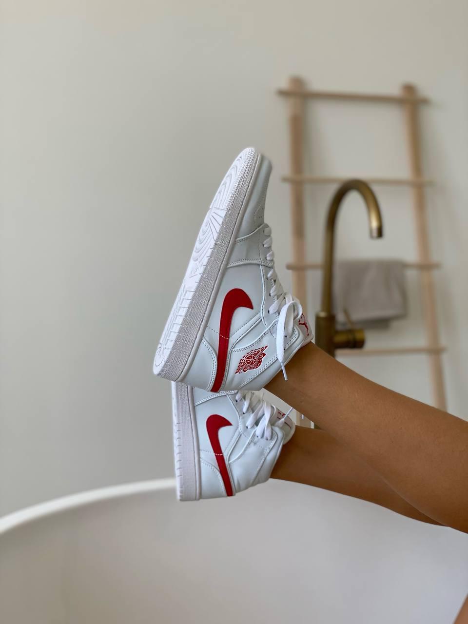 Nike Air Jordan 1 Retro Mid White Red