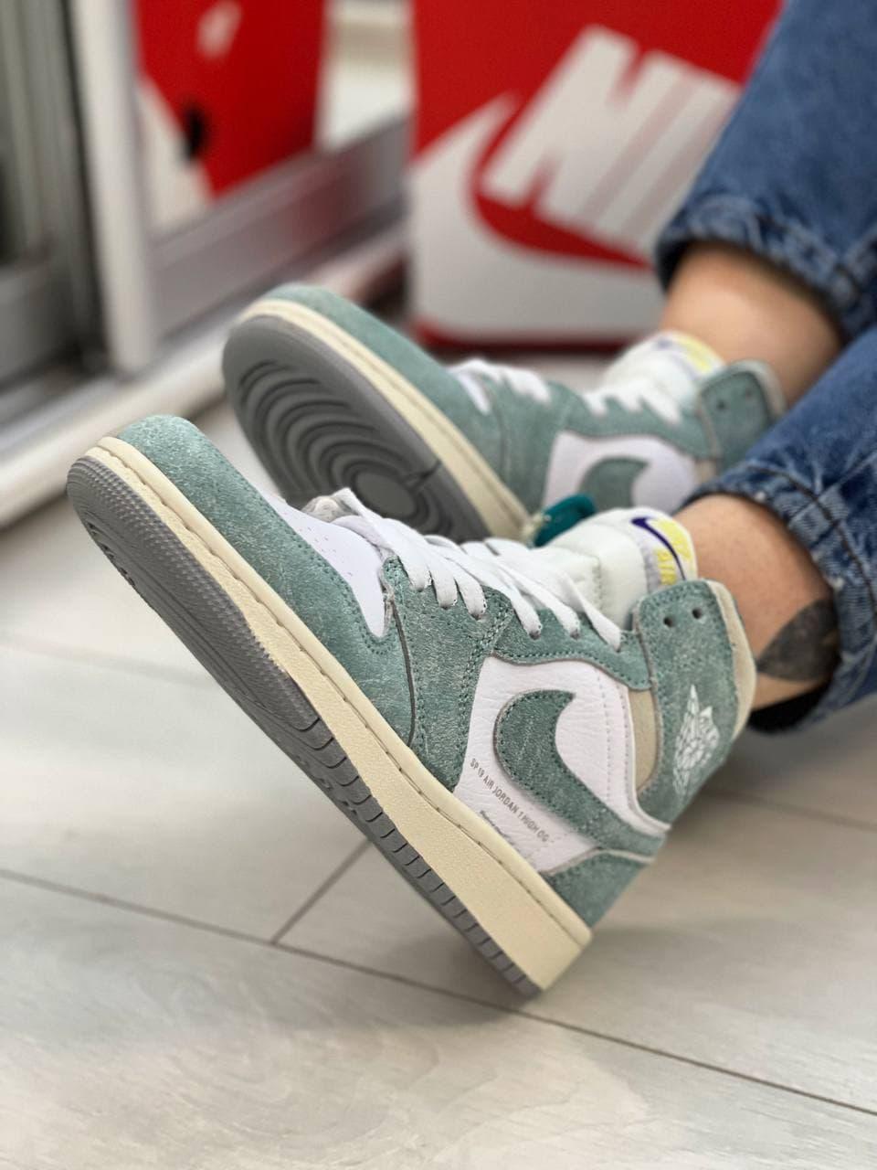 Nike Air Jordan 1 Retro High Blue-Green White