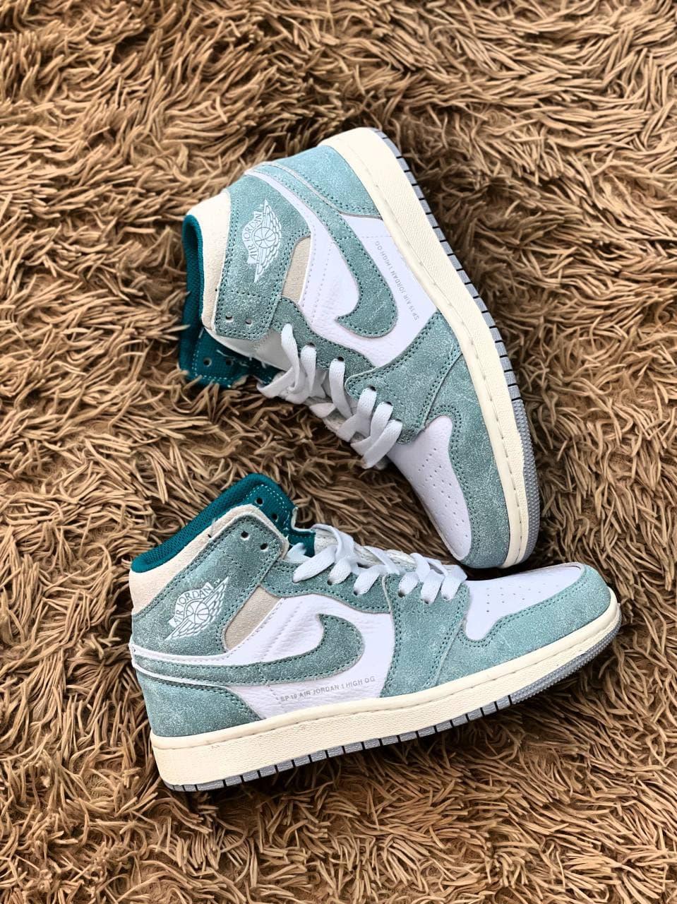 Nike Air Jordan 1 Retro High Blue-Green White