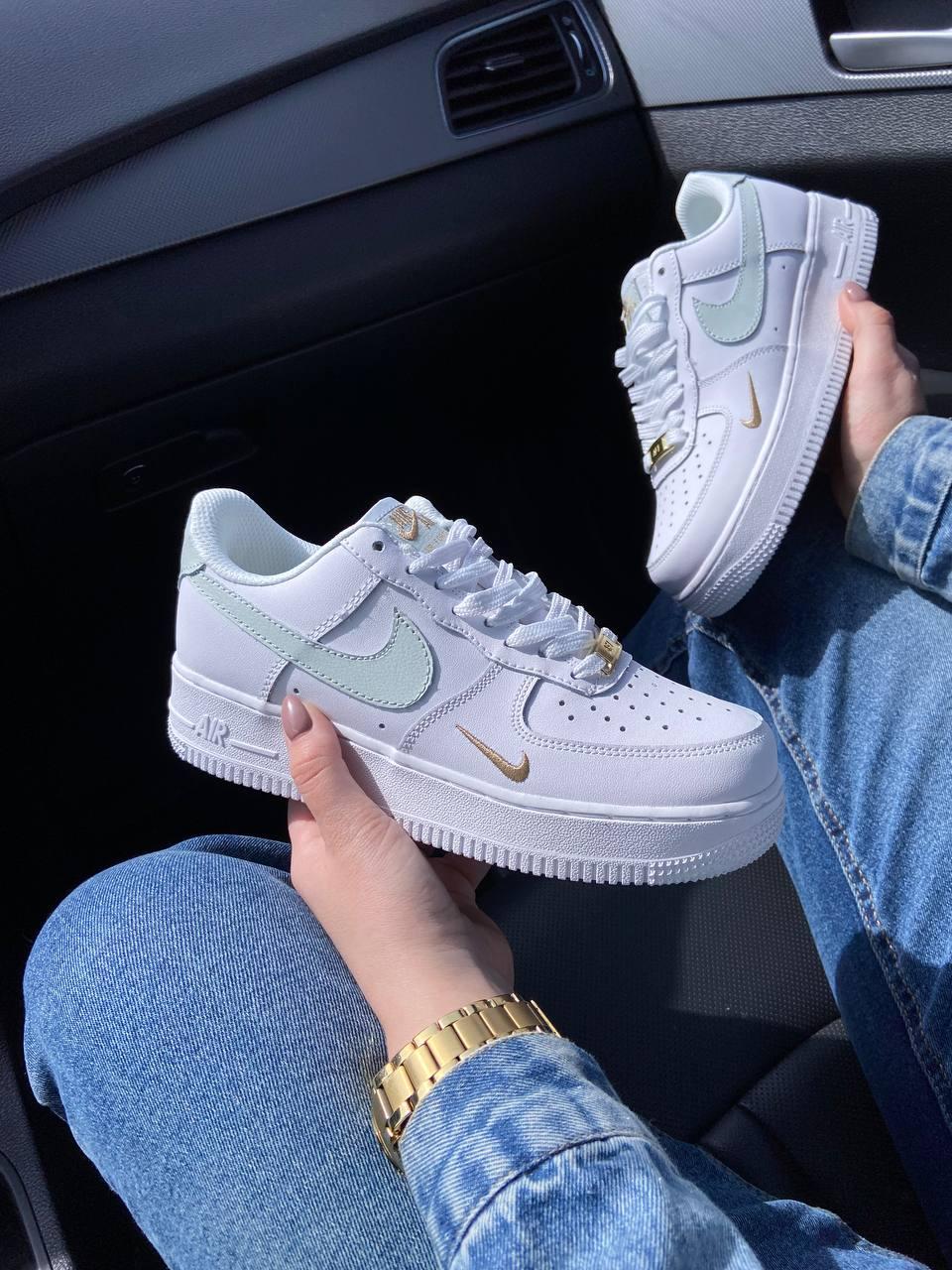 Nike Air Force 1 Light Green