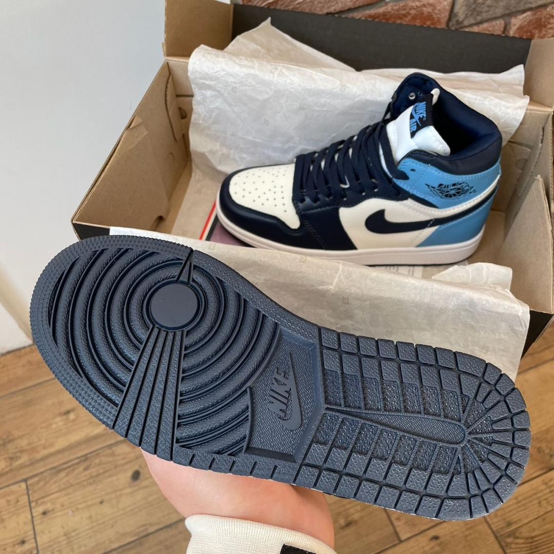 Nike Air Jordan 1 Retro High Patent Blue Toe v2