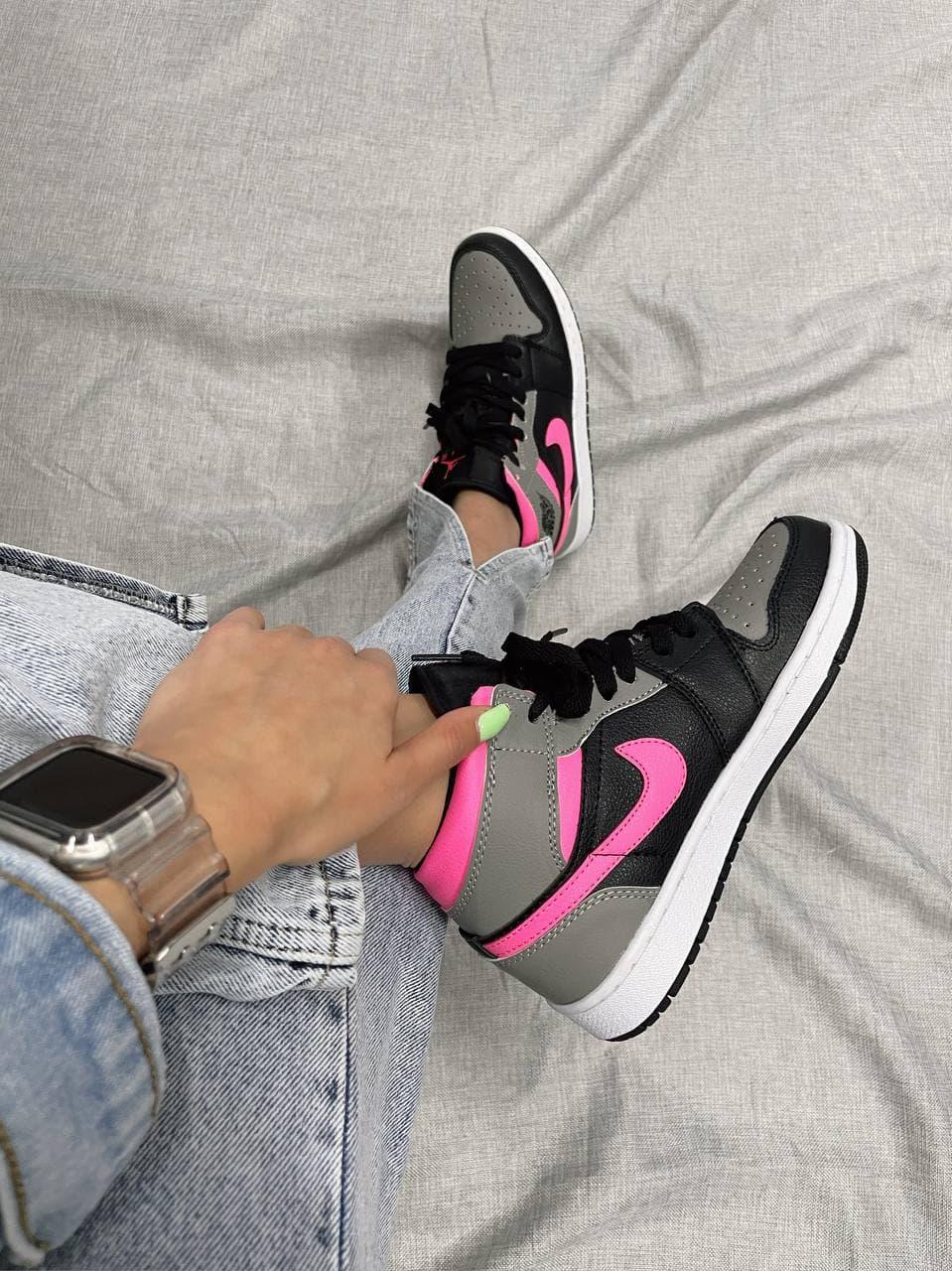 Nike Air Jordan 1 Retro High Black Grey Pink