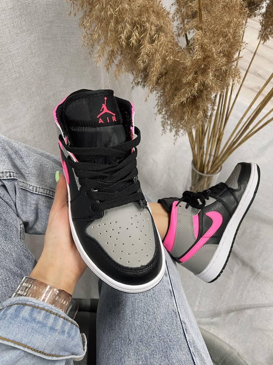 Nike Air Jordan 1 Retro High Black Grey Pink