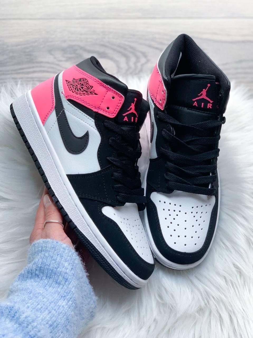 Nike Air Jordan 1 Retro High White Black Pink