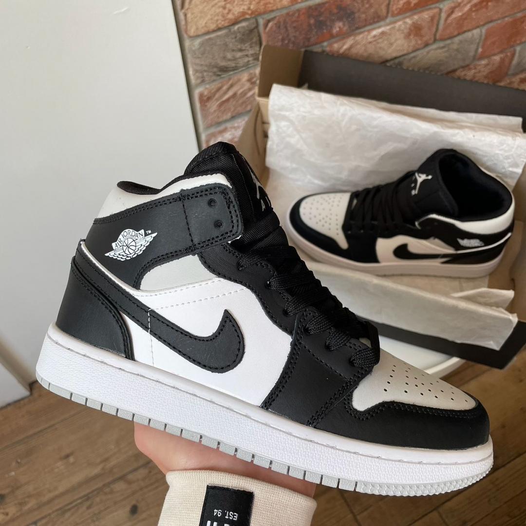 Nike Air Jordan 1 Retro Black White Grey