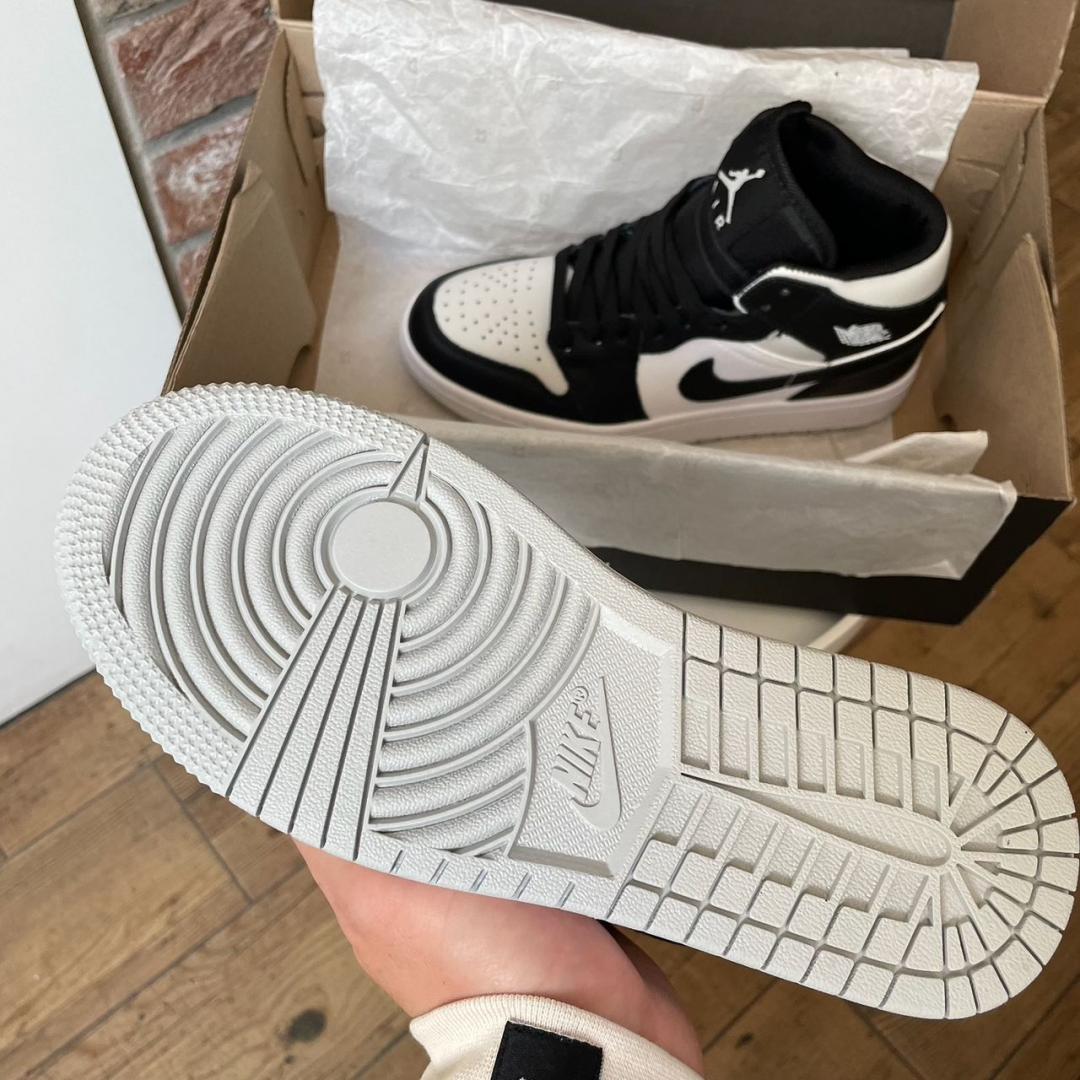 Nike Air Jordan 1 Retro Black White Grey
