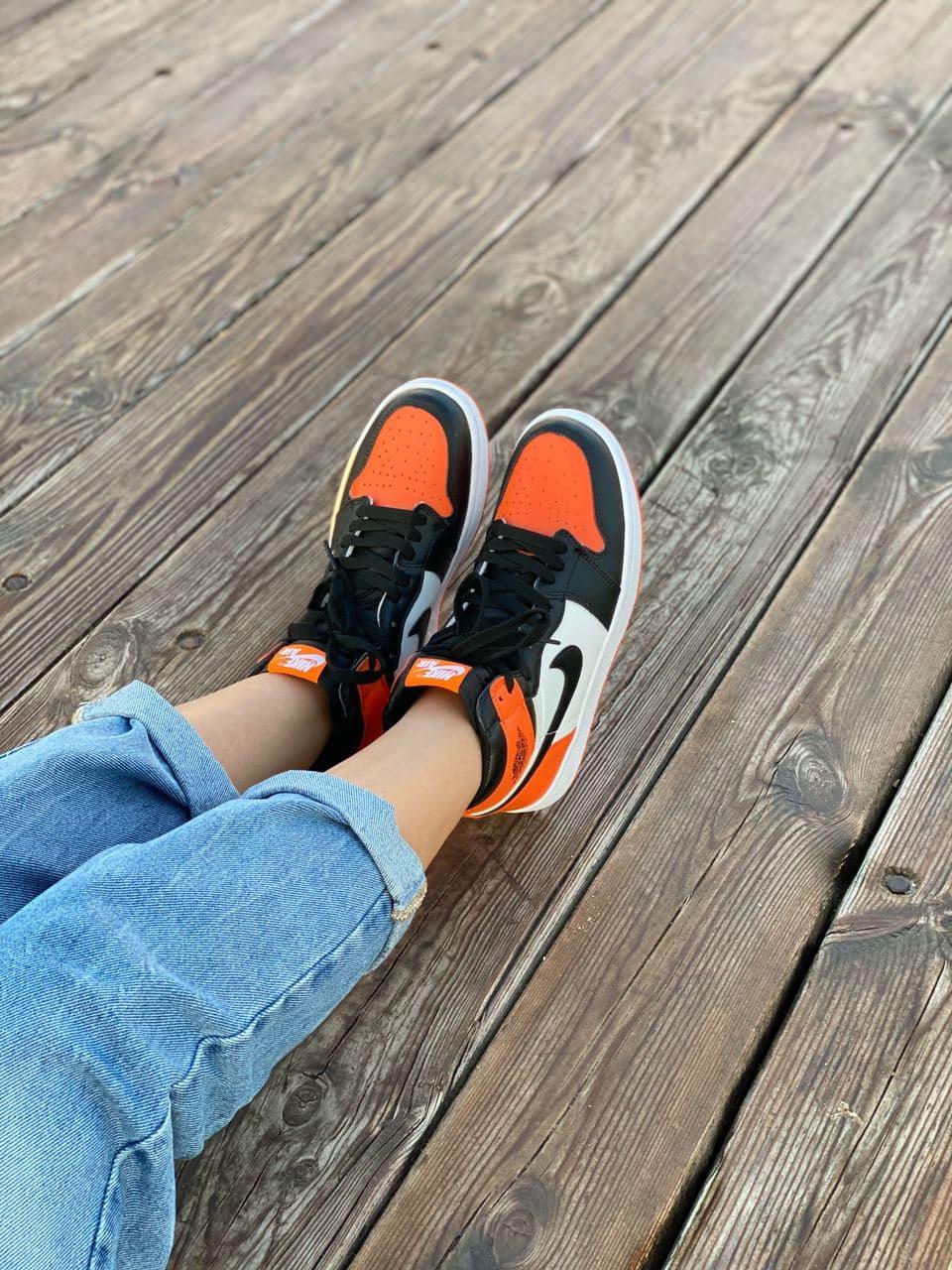 Nike Air Jordan 1 Retro High Black Orange White