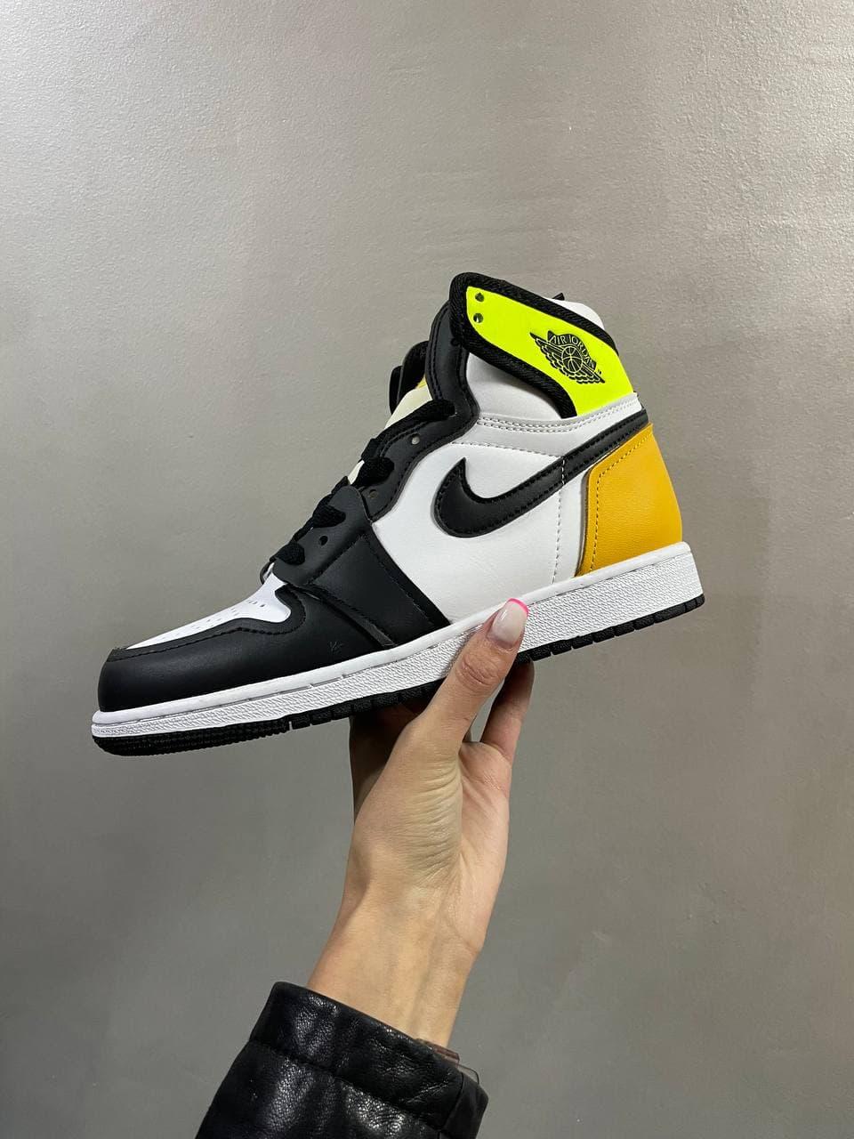 Nike Air Jordan 1 High OG Volt Gold