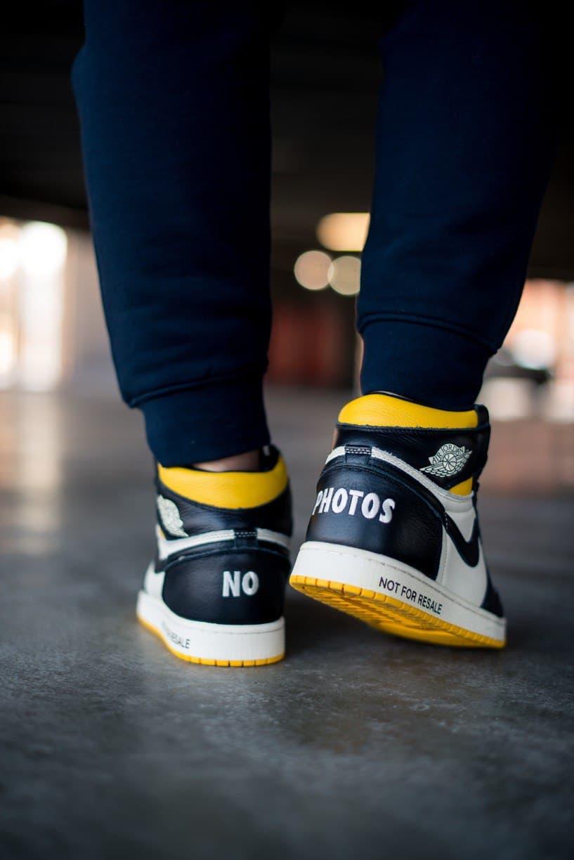 Nike Air Jordan 1 Retro Mid Yellow Black White