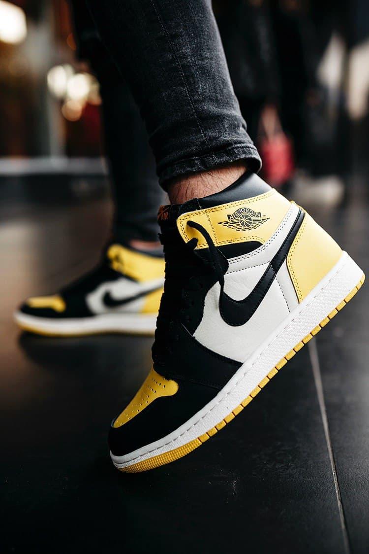 Nike Air Jordan 1 Retro Mid Black Yellow White
