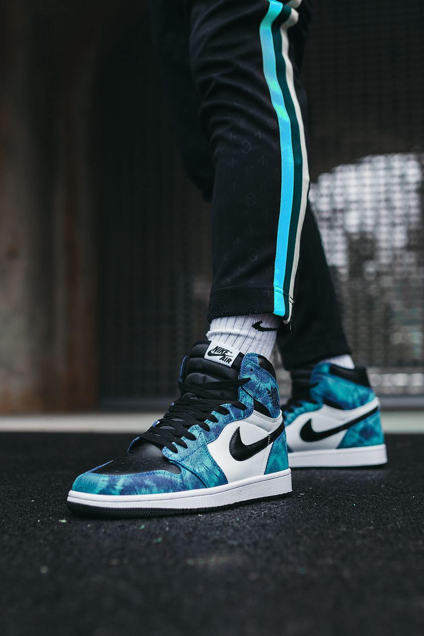Nike Air Jordan 1 Retro High Tie-Dye