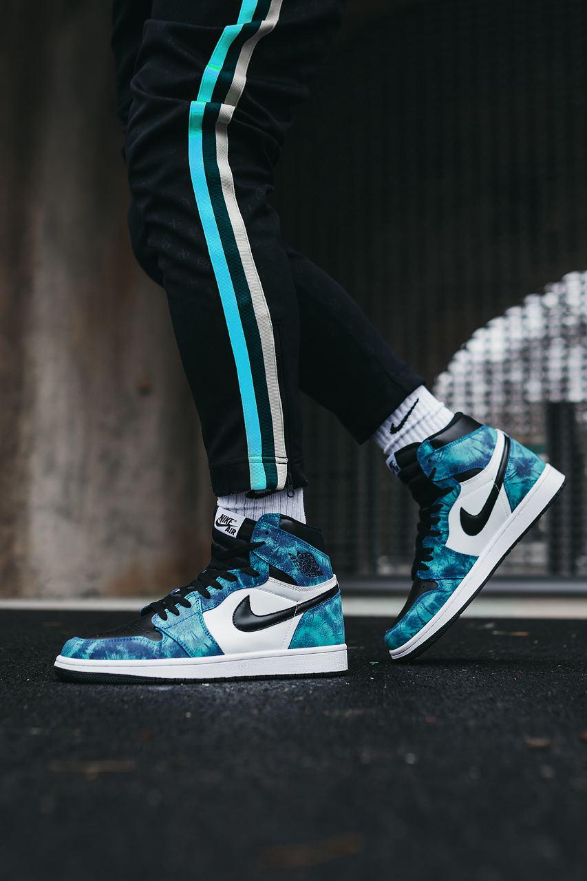 Nike Air Jordan 1 Retro High Tie-Dye