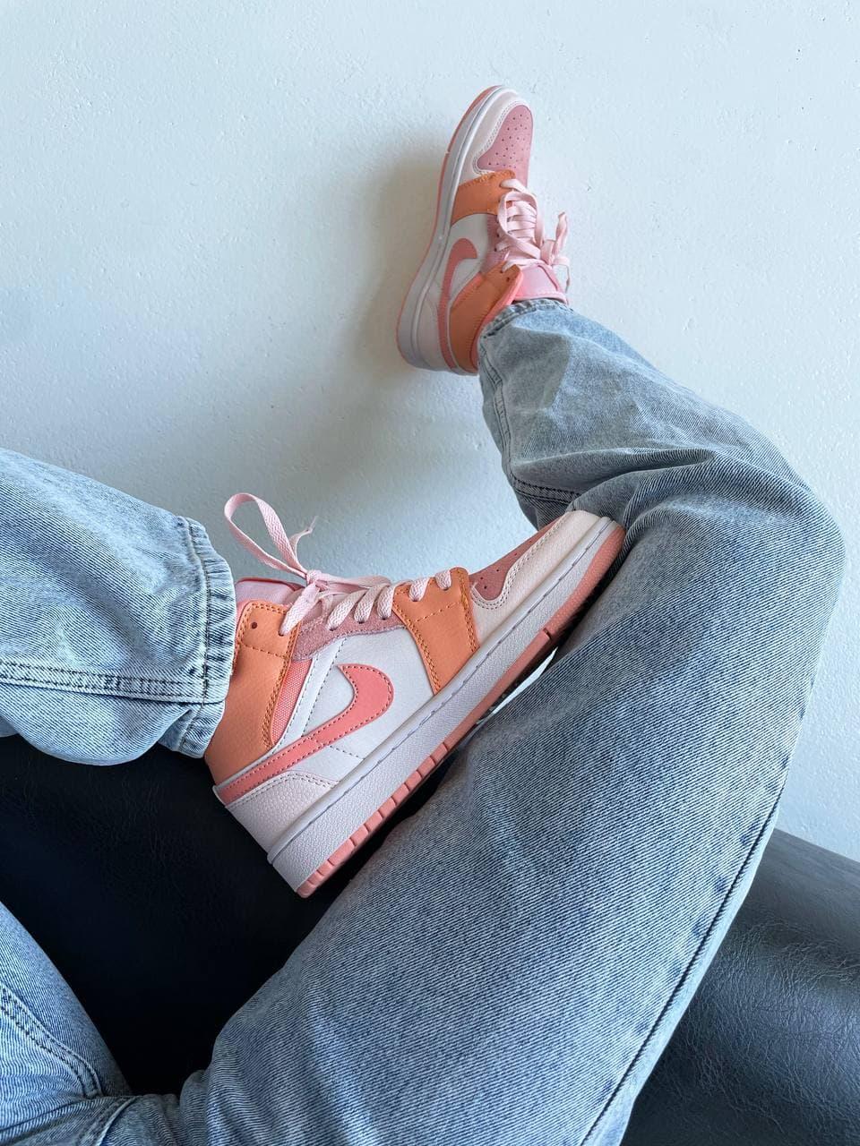 Nike Air Jordan 1 Retro Rose Orange